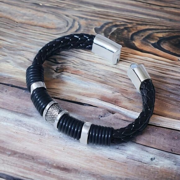 Black leather and metal design bracelet, 8.1" - Picture 1 of 5